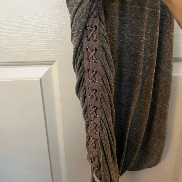 Grey Dress 🤍 - Picture 4 of 4